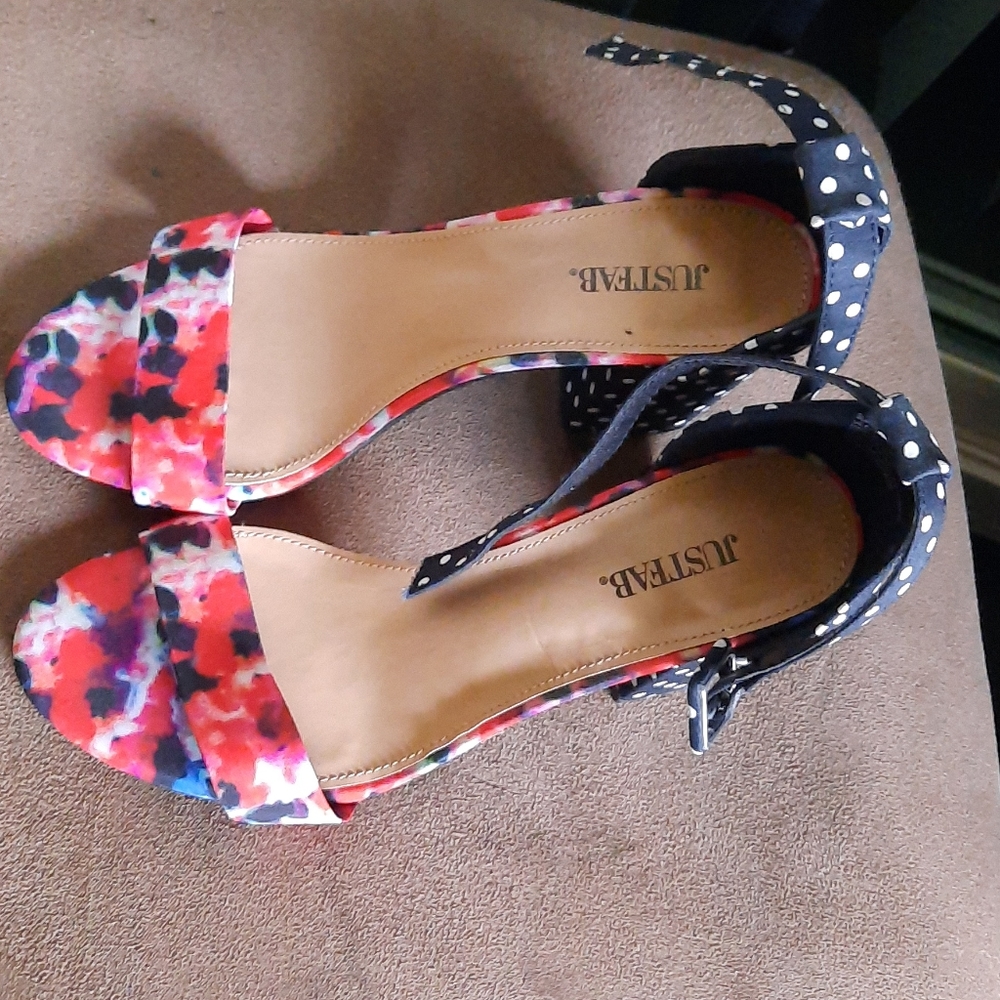 Shoes - Picture 3 of 3